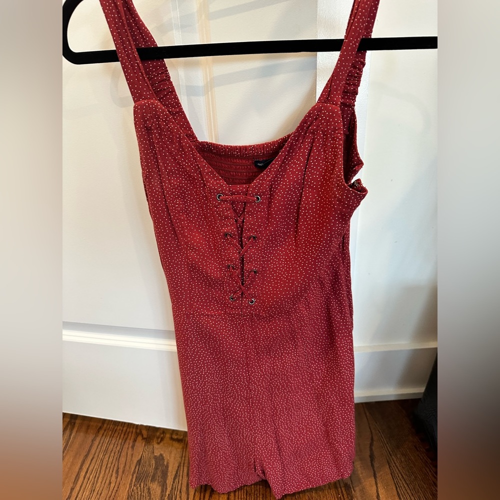 Red American Eagle Outfitters romper polka dot